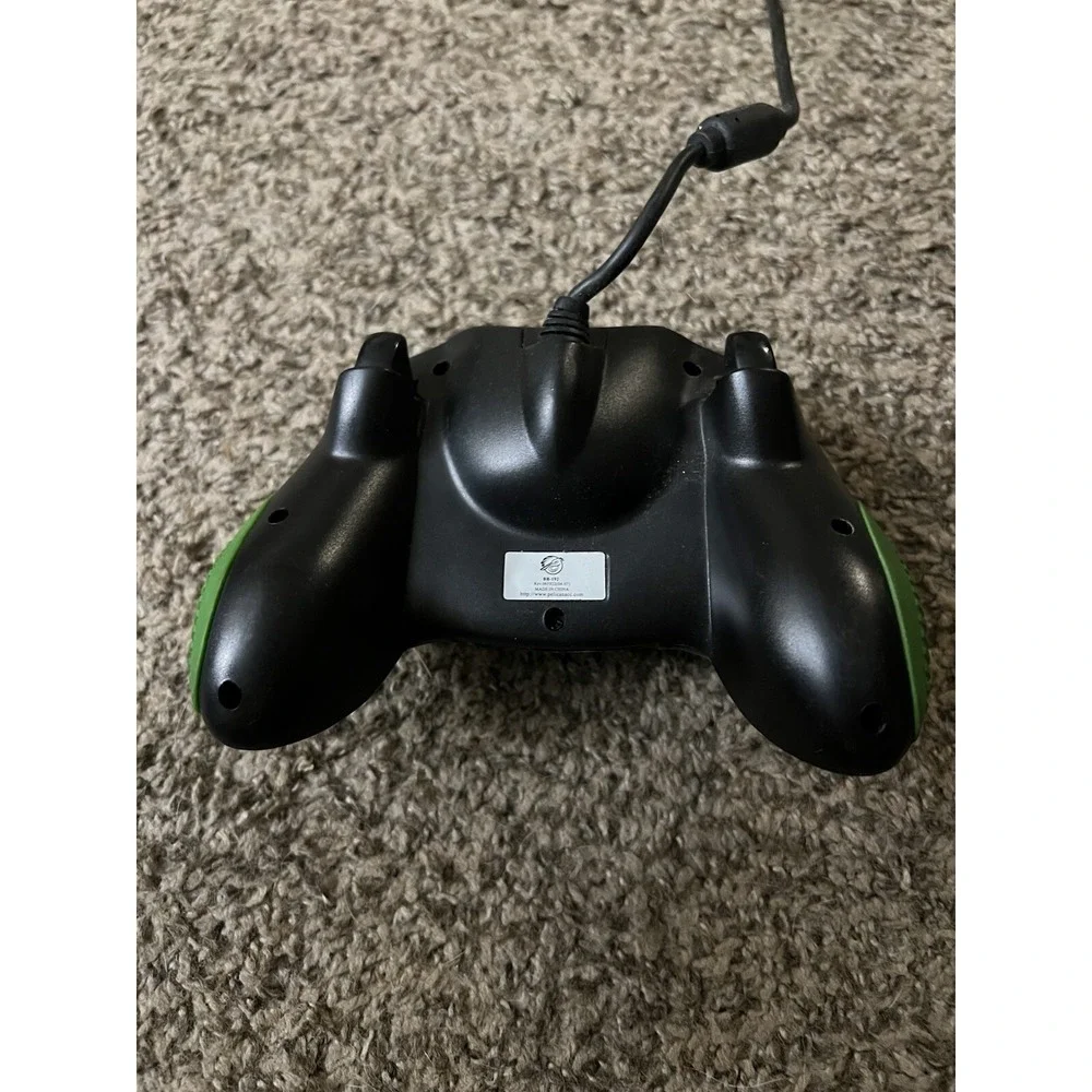 Original XBOX Gamestop Black Wired Game Pad Controller Parts Repair Only As Is!!